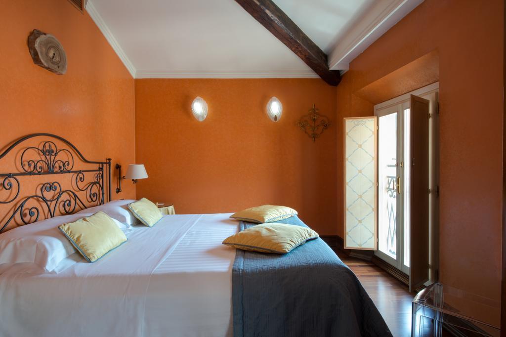 Art Hotel Orologio Bolonia Exterior foto